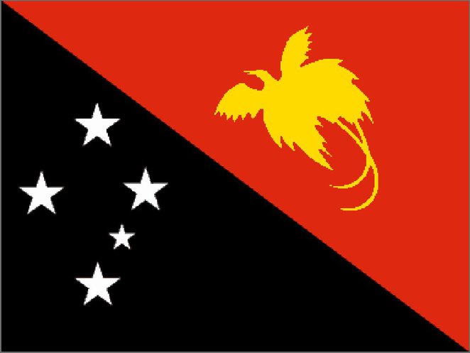 Quốc kỳ của Papua New Guinea có hình ảnh chim vàng cách điệu. . Cánh chim thần đại diện cho tự do của quốc gia khi giành được độc lập. Loài chim được cho là đến từ thiên đường, đã trở thành biểu tượng mang ý nghĩa văn hóa đặc trưng của quốc gia này.